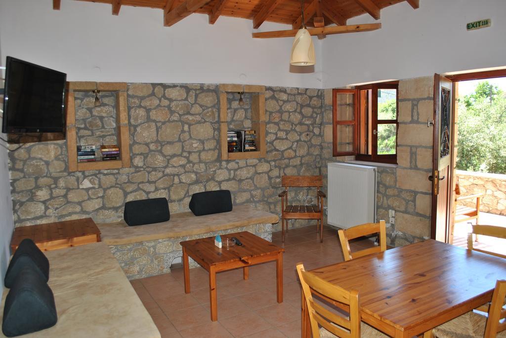 Armonia Villa Stoupa Room photo